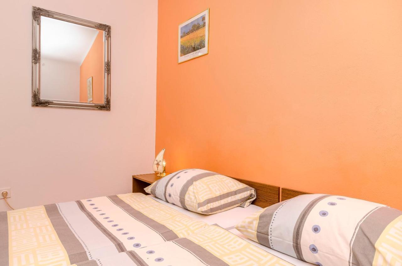 Apartments And Room Take It Easy Трибунь Екстер'єр фото