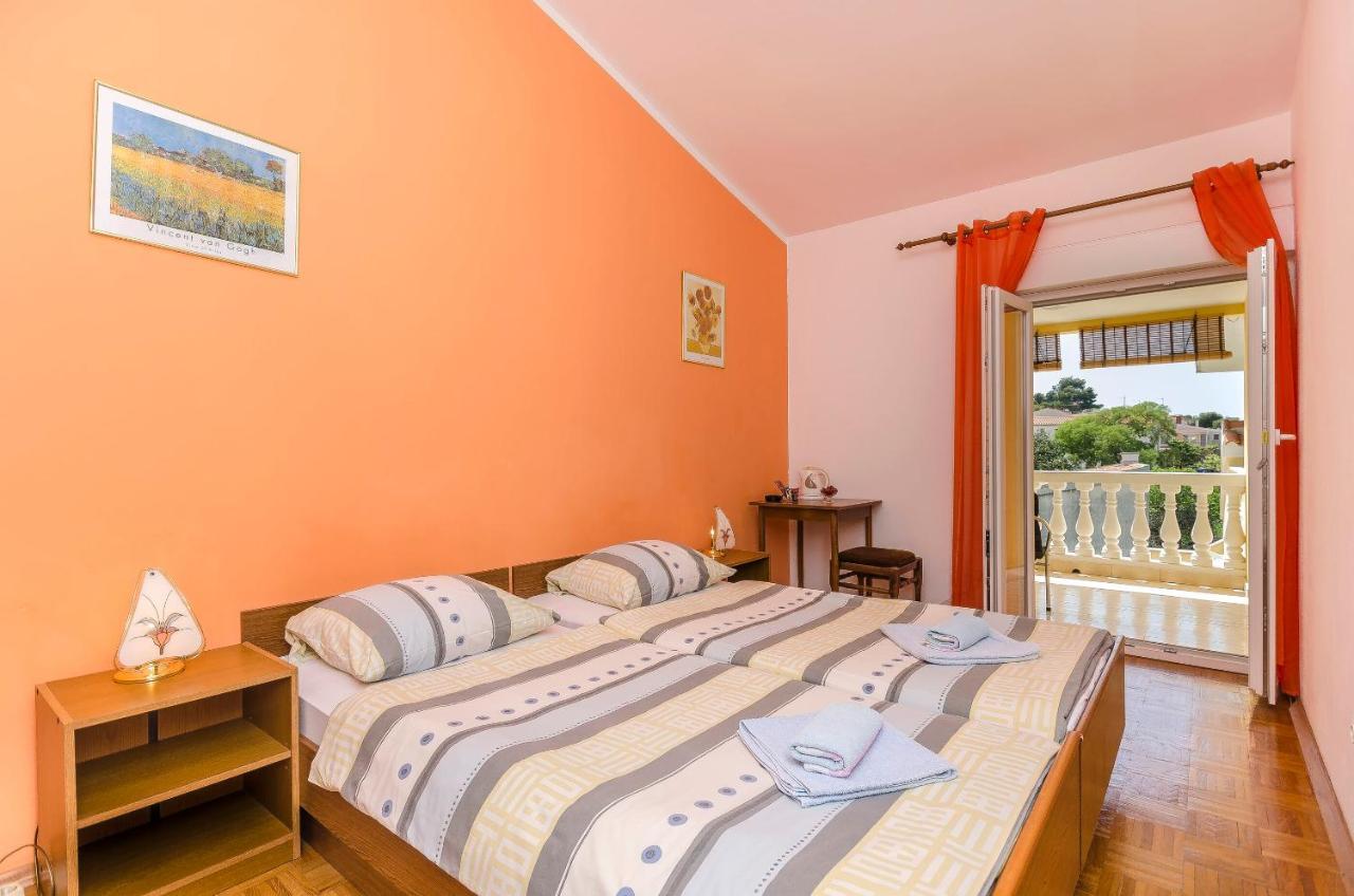 Apartments And Room Take It Easy Трибунь Екстер'єр фото